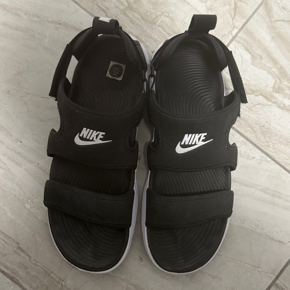 Nike Black and White Sandals